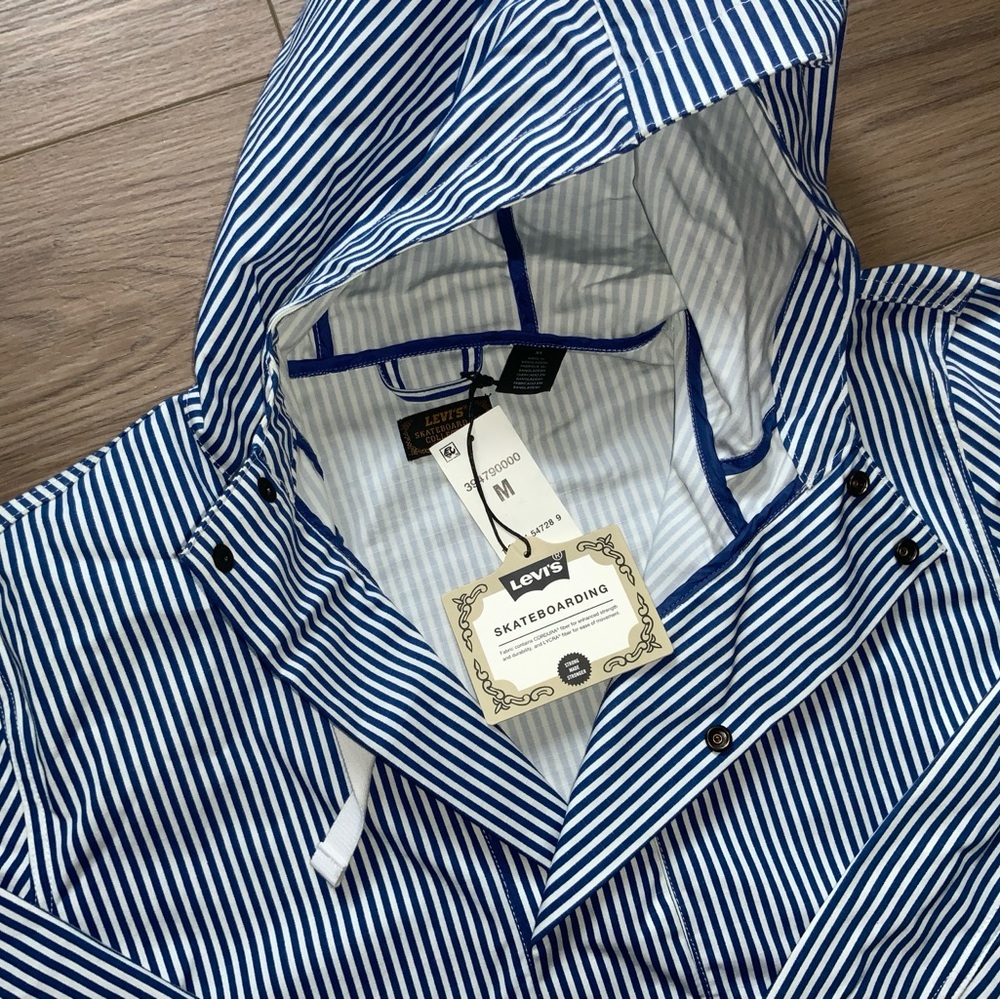 Levi’s Jacket size medium
